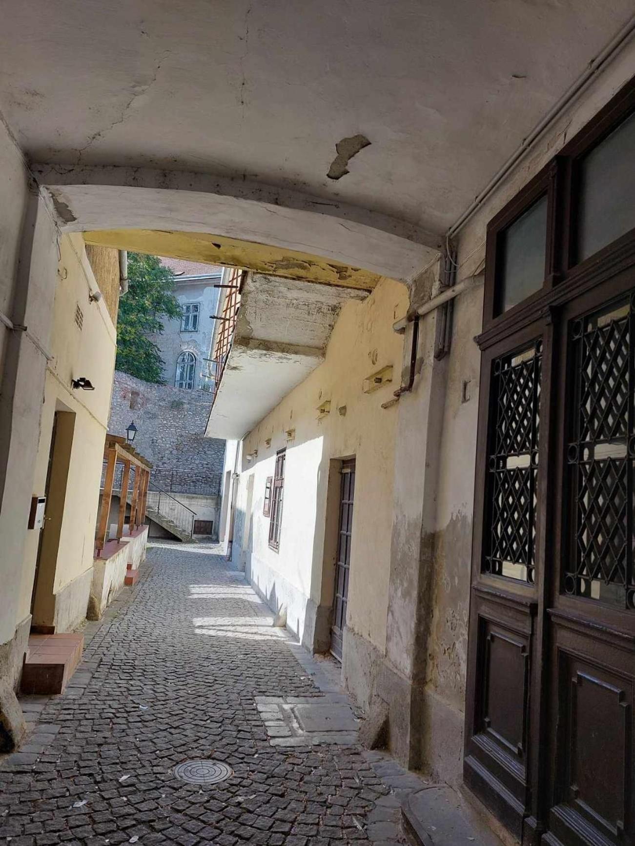 Varfal-Lak Apartman Σόπρον Εξωτερικό φωτογραφία